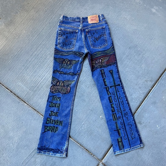 Levi’s 517 Hand-Painted Aerosmith Denim 🎨 - Picture 2 of 7